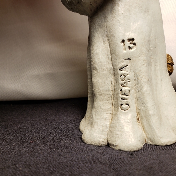 Cieara #13 - Picture 3 of 7